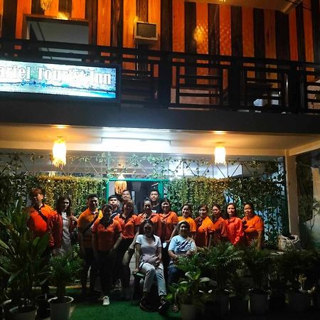 Brenmariel Tourist Inn El Nido Esterno foto